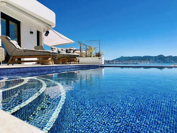 Luxuriöses Apartment in Benidorm mit Pool Exterior foto